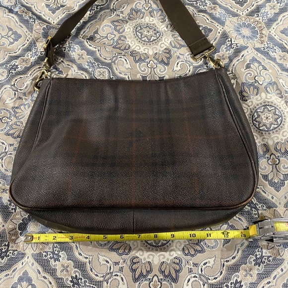 Burberry coated canvas shoulder handbag. - Picture 6 of 17